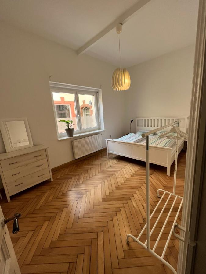 Haus Mittendrin Neustadt an der Weinstraße Exterior foto
